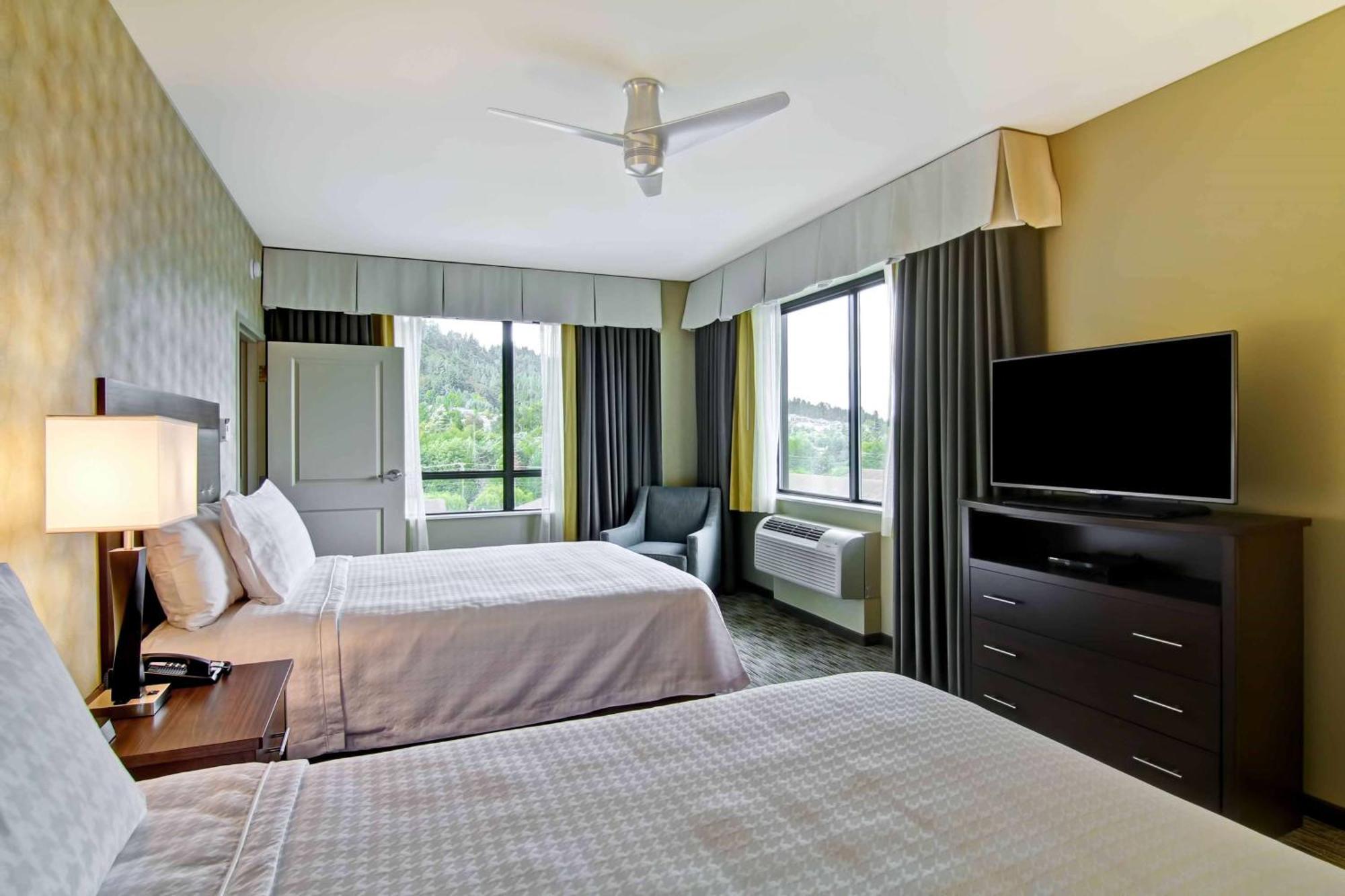 Homewood Suites By Hilton Seattle-Иссакуа Экстерьер фото
